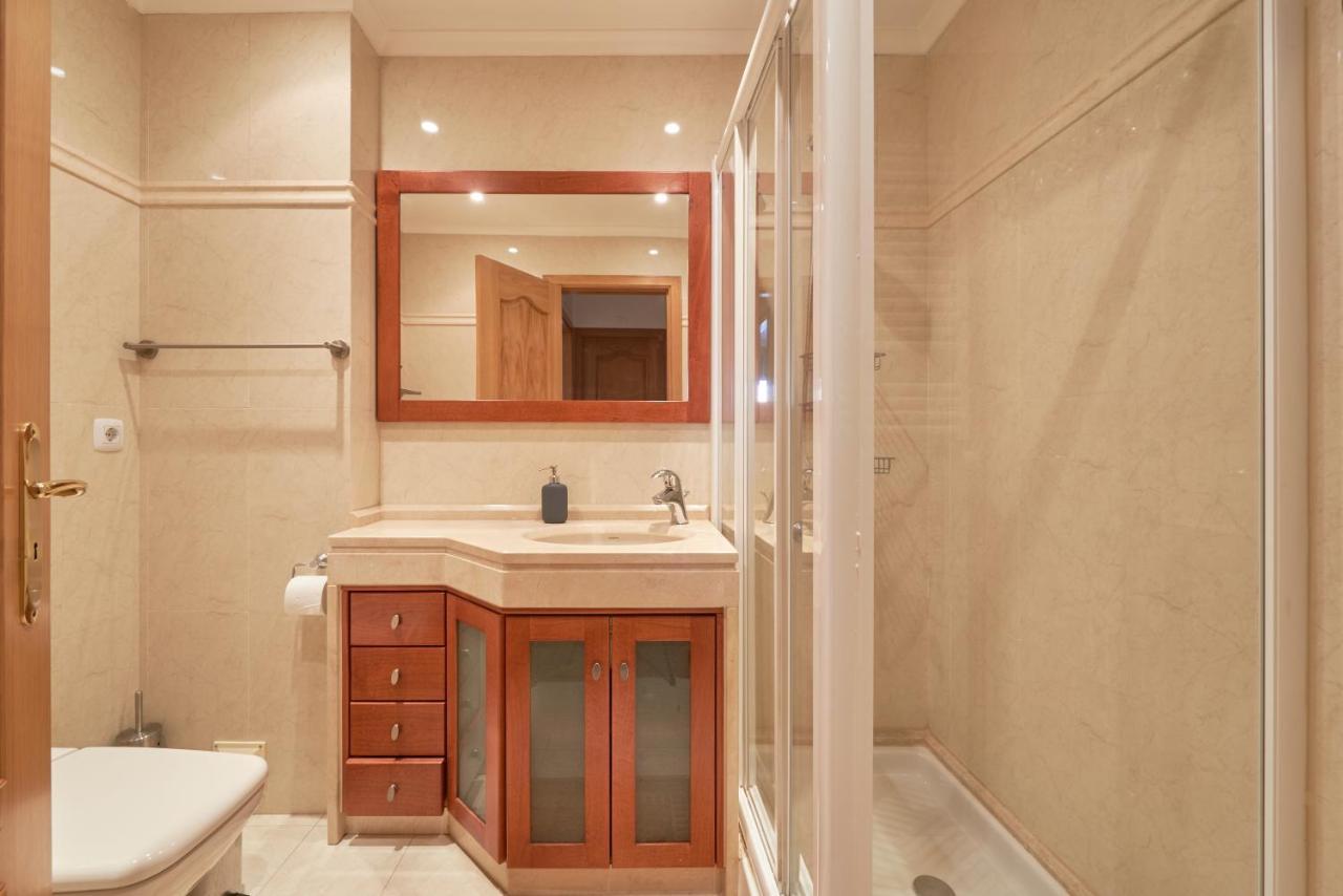 Apartamento Junto Nova&Praia Carcavelos II Buitenkant foto